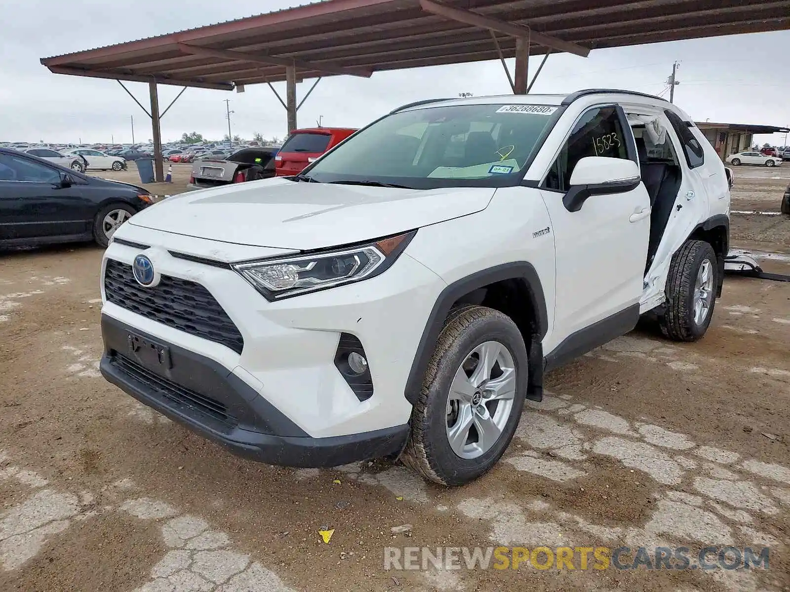 2 Фотография поврежденного автомобиля JTMRWRFV8KD019579 TOYOTA RAV4 2019