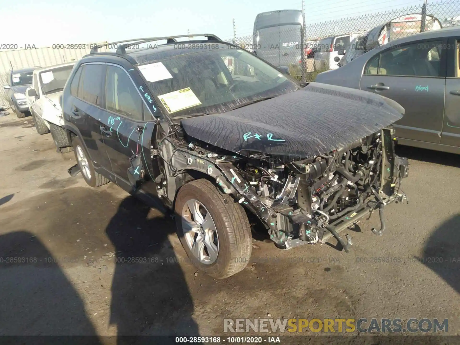 1 Photograph of a damaged car JTMRWRFV8KD026371 TOYOTA RAV4 2019