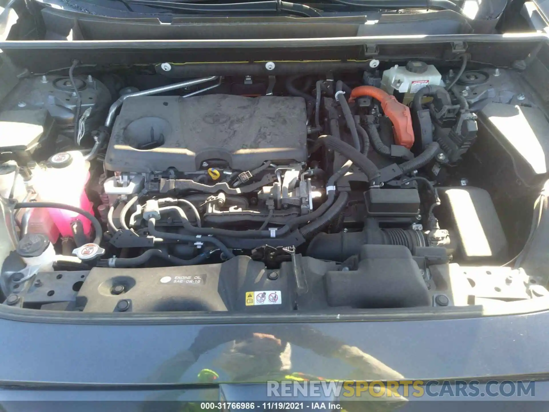 10 Фотография поврежденного автомобиля JTMRWRFV8KD502831 TOYOTA RAV4 2019