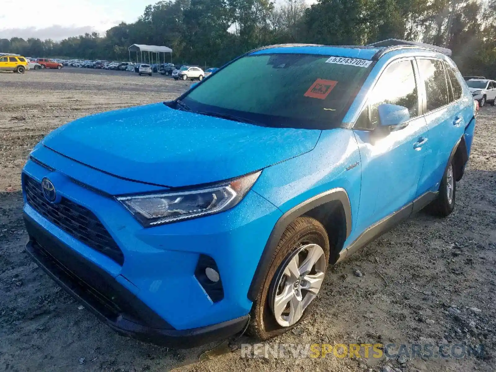 2 Photograph of a damaged car JTMRWRFV8KJ004453 TOYOTA RAV4 2019