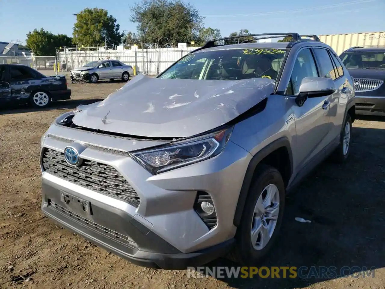 2 Фотография поврежденного автомобиля JTMRWRFV9KD003357 TOYOTA RAV4 2019