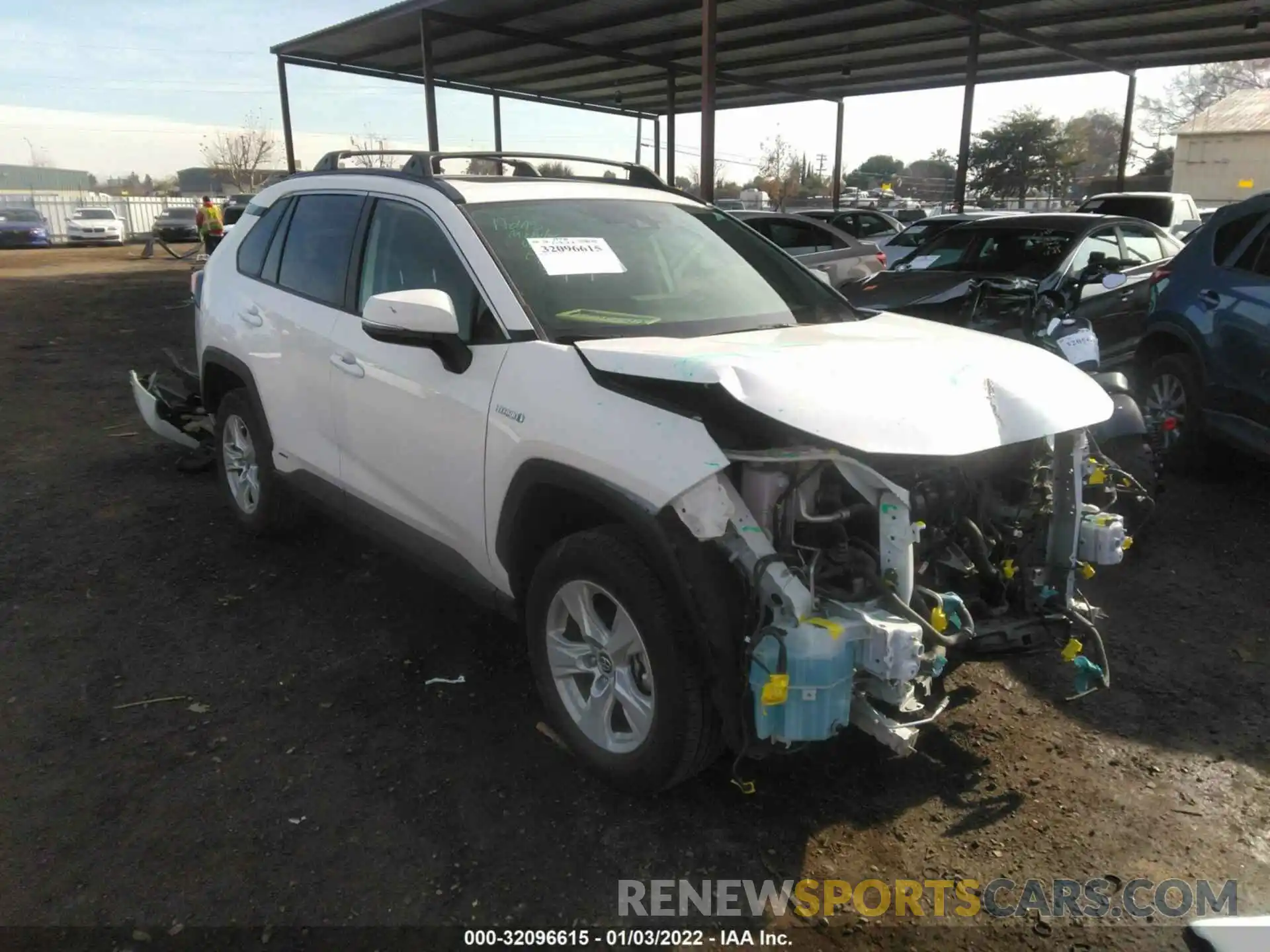 1 Photograph of a damaged car JTMRWRFV9KD005299 TOYOTA RAV4 2019