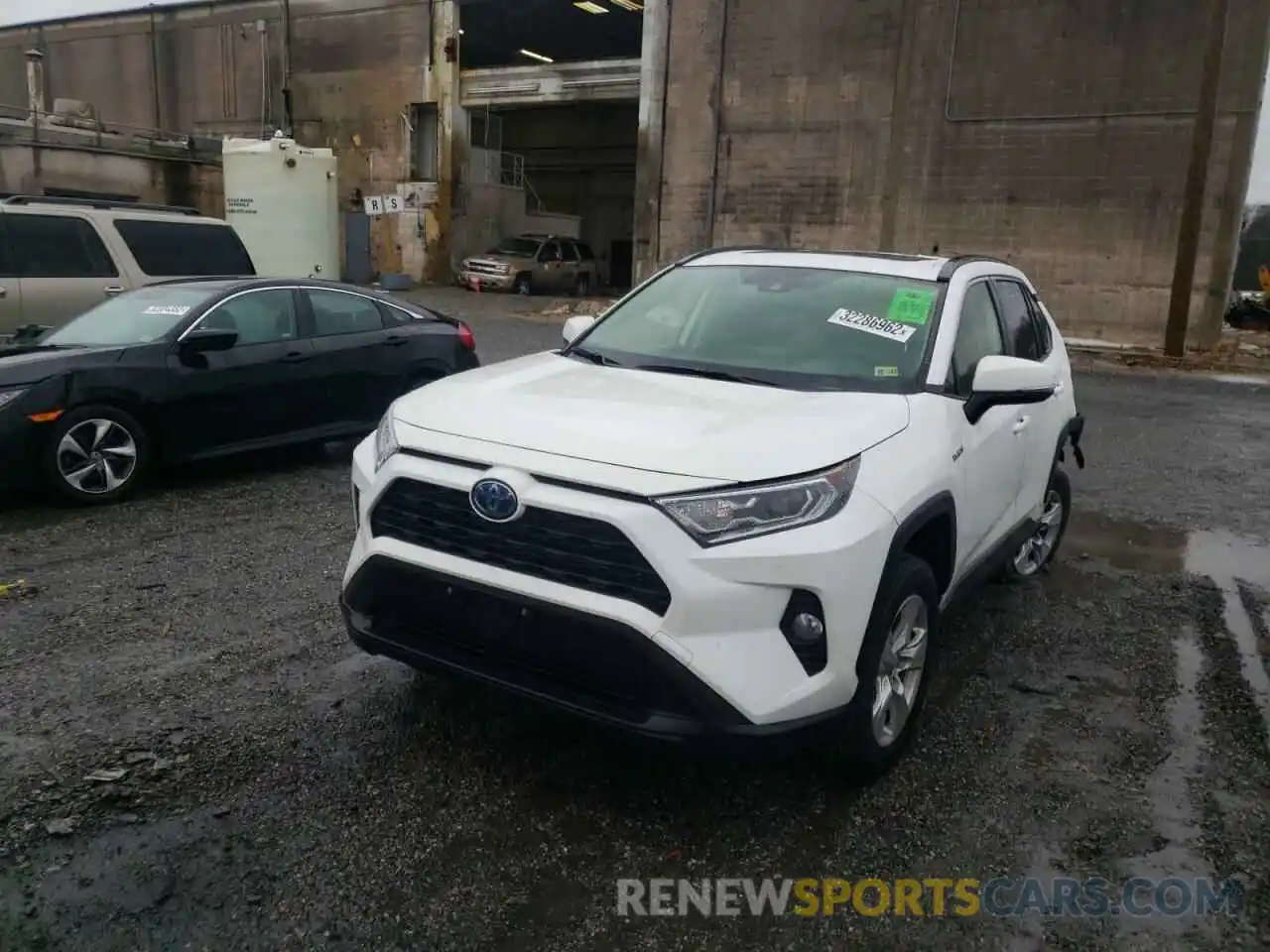 2 Photograph of a damaged car JTMRWRFV9KD012351 TOYOTA RAV4 2019