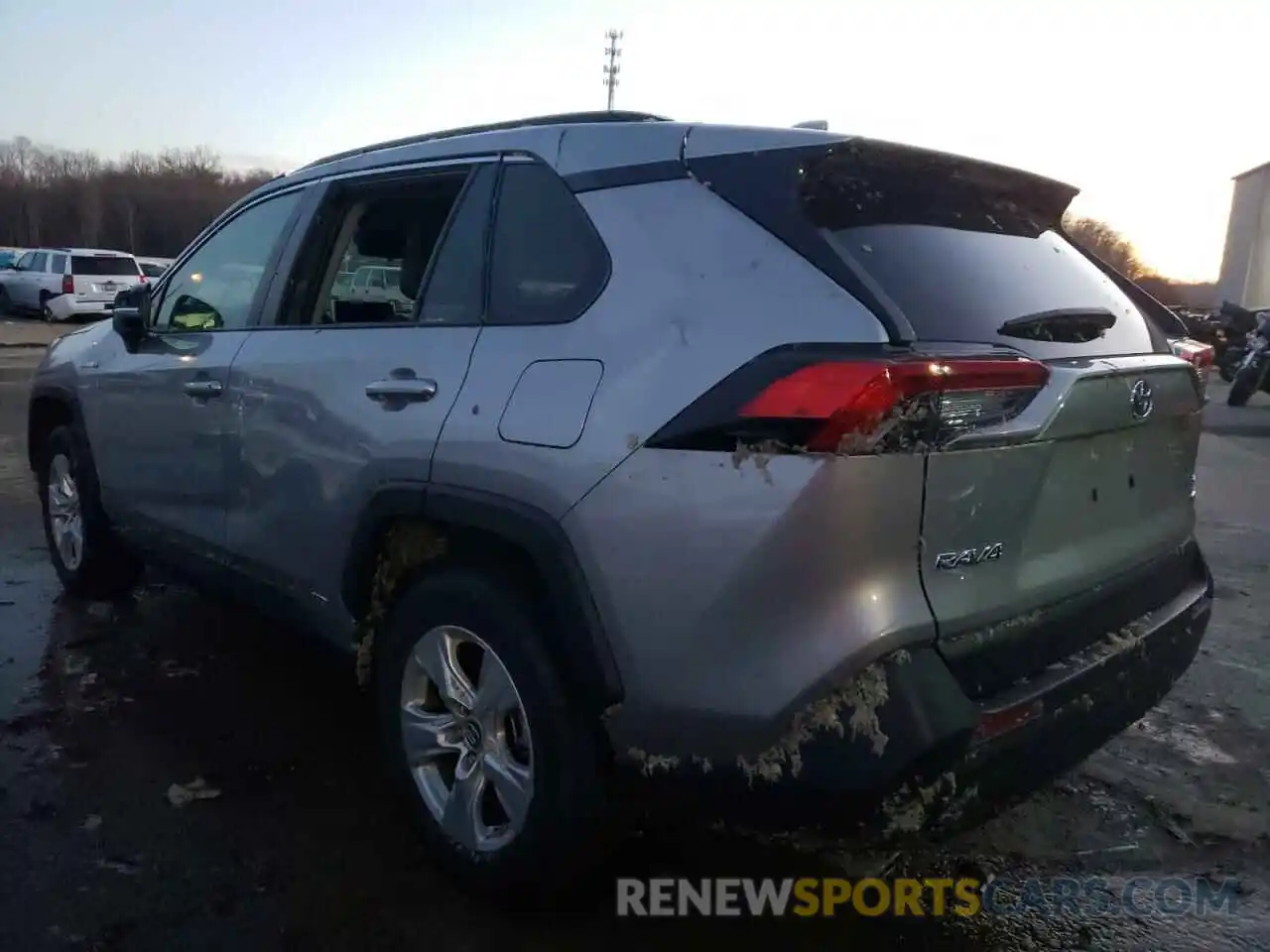 3 Photograph of a damaged car JTMRWRFV9KD013502 TOYOTA RAV4 2019