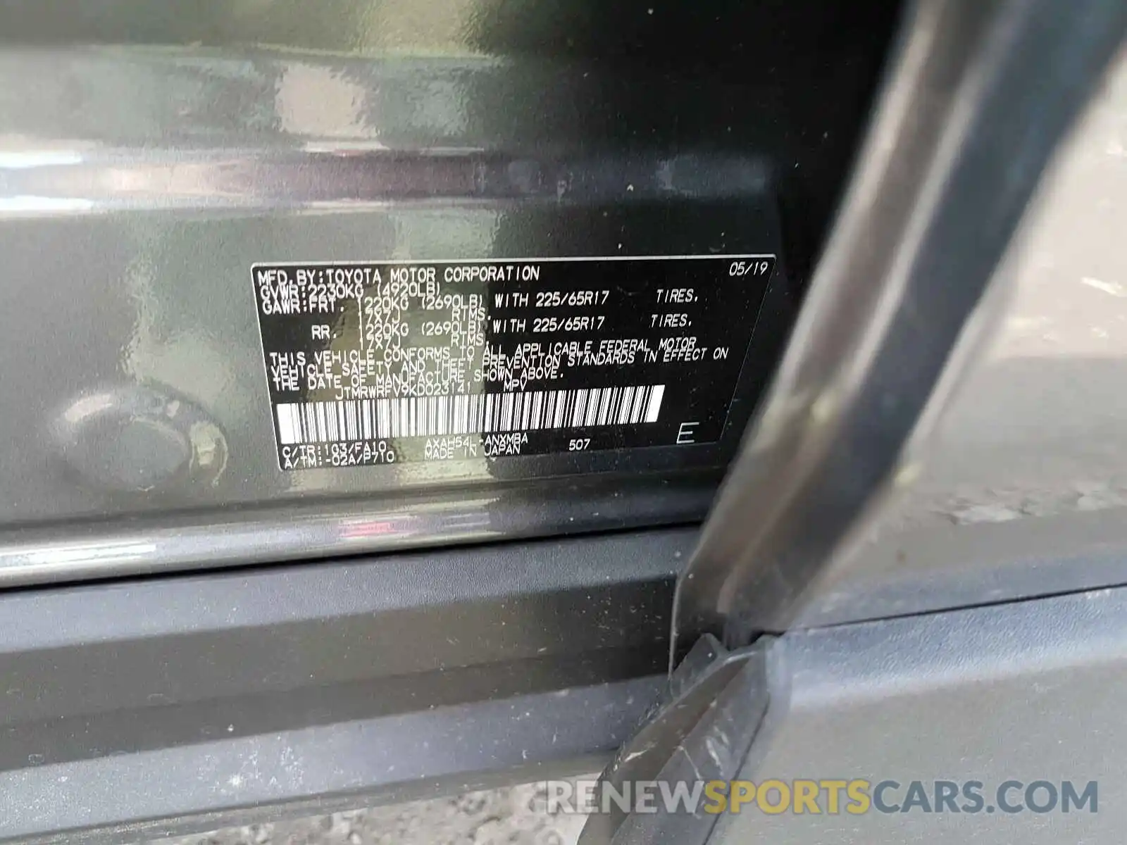 10 Photograph of a damaged car JTMRWRFV9KD023141 TOYOTA RAV4 2019