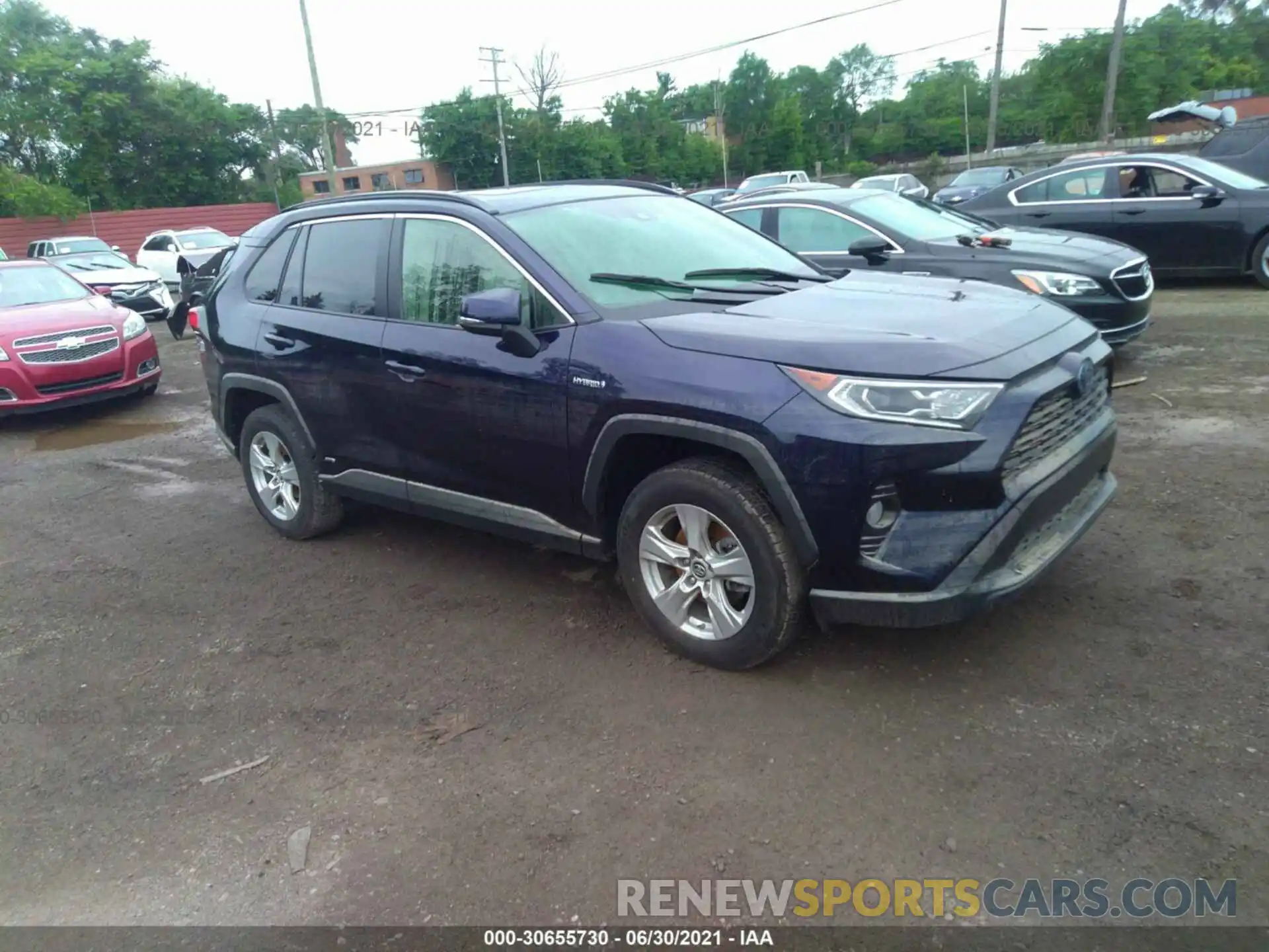 1 Photograph of a damaged car JTMRWRFV9KJ019737 TOYOTA RAV4 2019