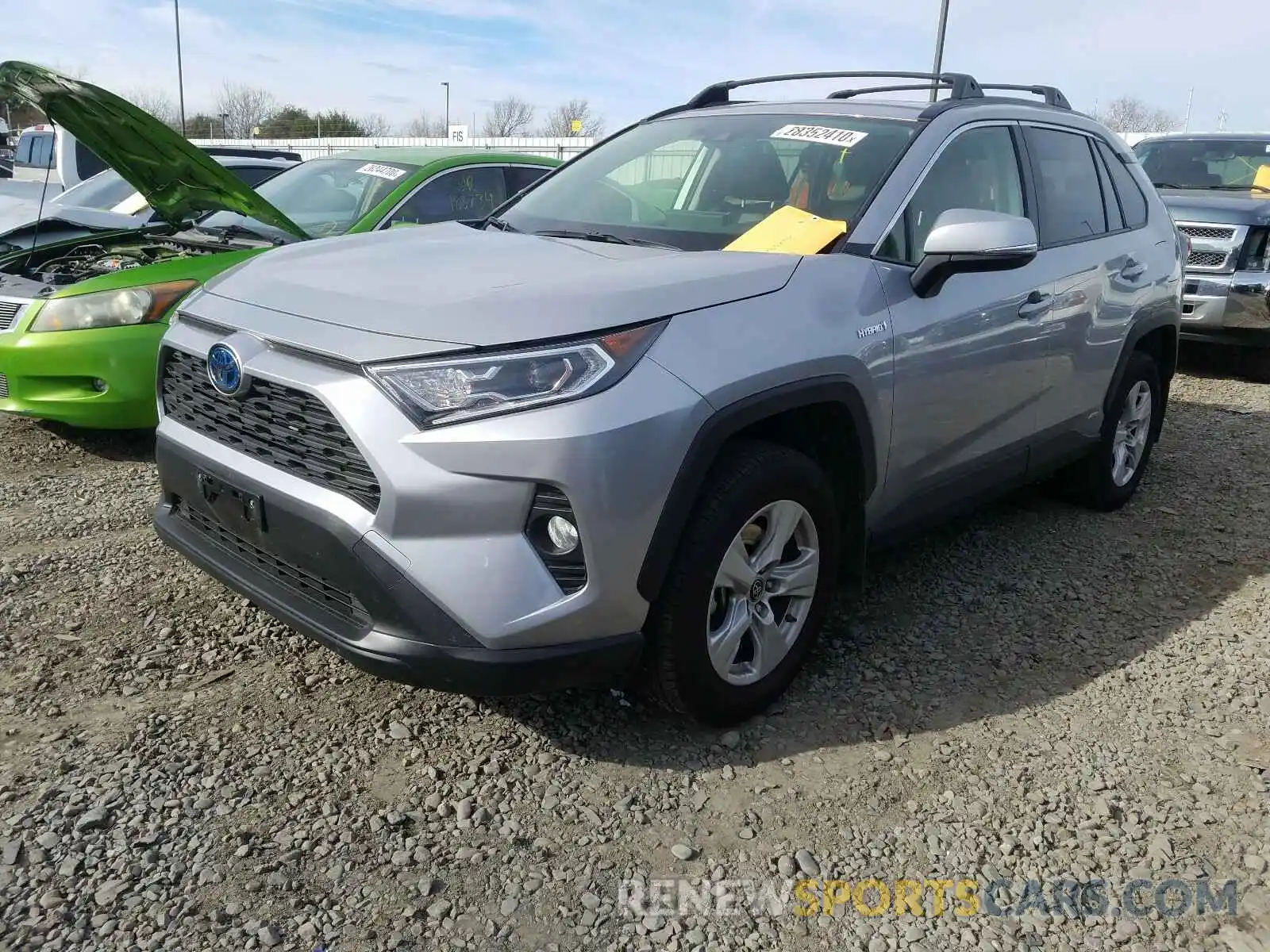 2 Фотография поврежденного автомобиля JTMRWRFVXKD003500 TOYOTA RAV4 2019