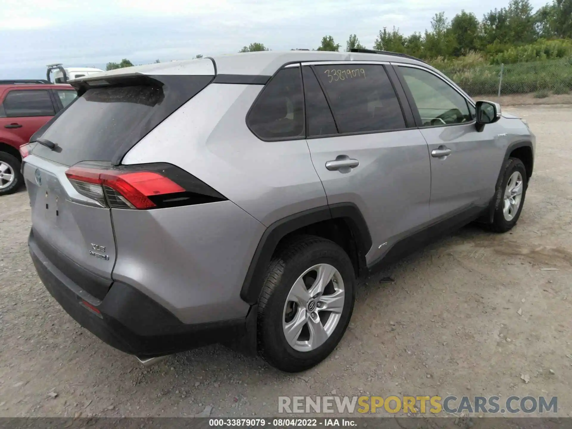 4 Фотография поврежденного автомобиля JTMRWRFVXKD011998 TOYOTA RAV4 2019