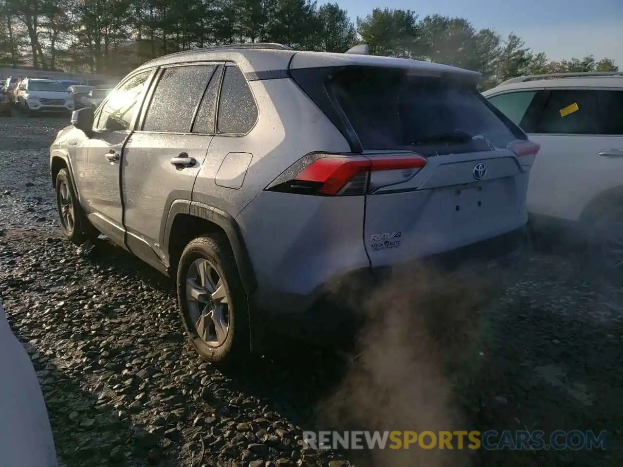 3 Photograph of a damaged car JTMRWRFVXKD012844 TOYOTA RAV4 2019