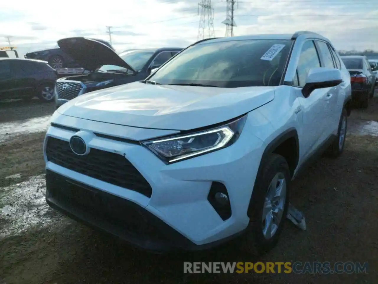 2 Фотография поврежденного автомобиля JTMRWRFVXKD025237 TOYOTA RAV4 2019