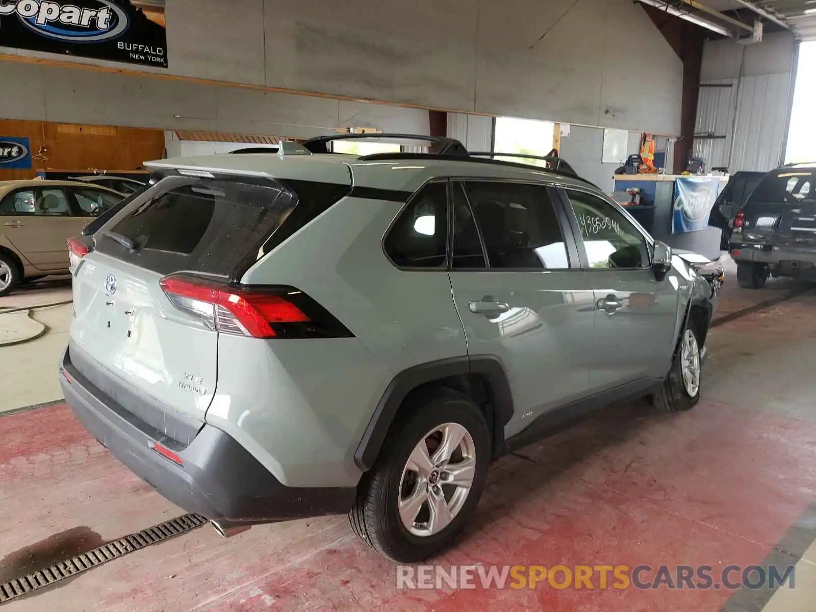 4 Фотография поврежденного автомобиля JTMRWRFVXKD026050 TOYOTA RAV4 2019