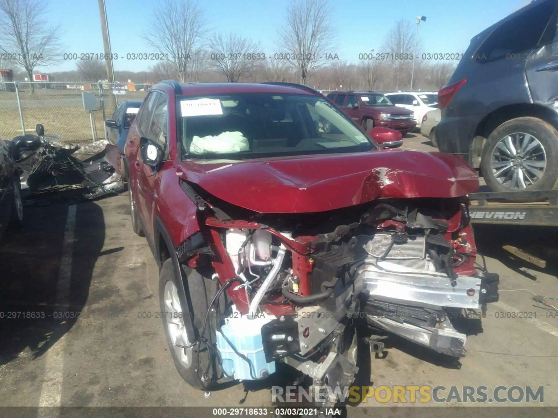 6 Photograph of a damaged car JTMRWRFVXKD026534 TOYOTA RAV4 2019