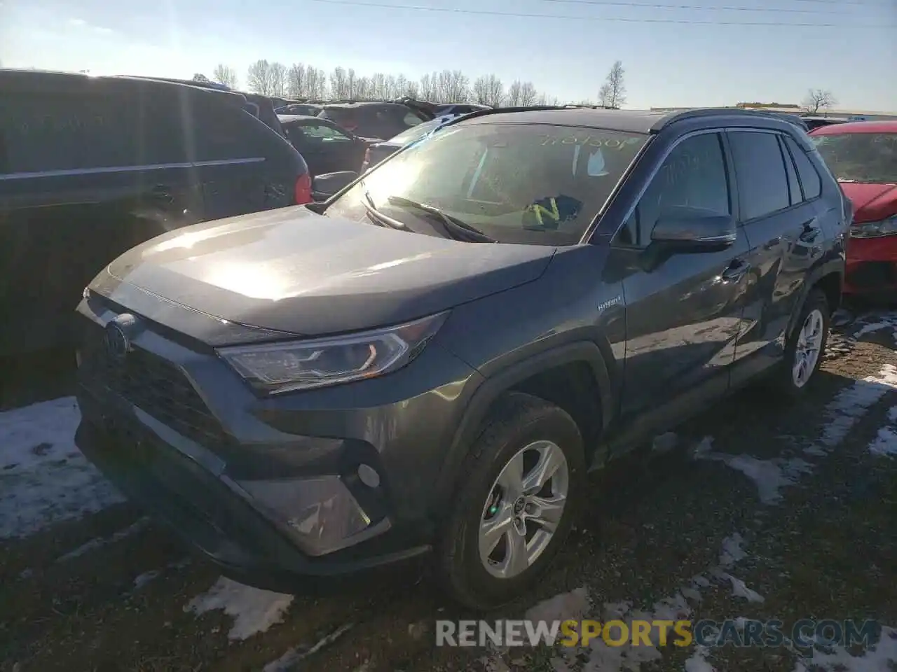 2 Фотография поврежденного автомобиля JTMRWRFVXKD027201 TOYOTA RAV4 2019