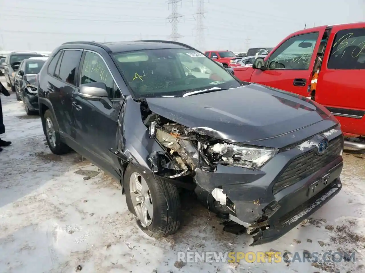 1 Фотография поврежденного автомобиля JTMRWRFVXKD501356 TOYOTA RAV4 2019