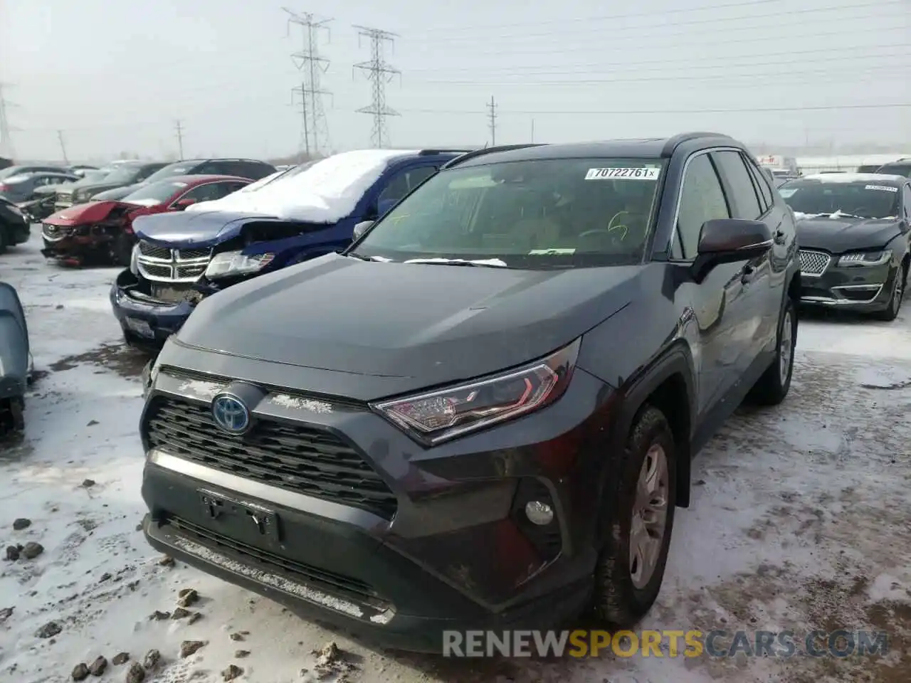 2 Фотография поврежденного автомобиля JTMRWRFVXKD501356 TOYOTA RAV4 2019