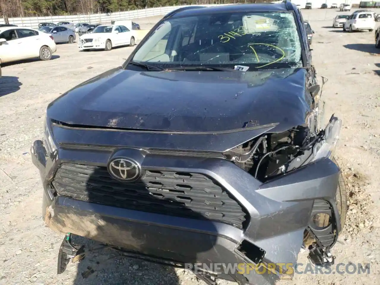 10 Photograph of a damaged car JTMW1RFV0KD010019 TOYOTA RAV4 2019