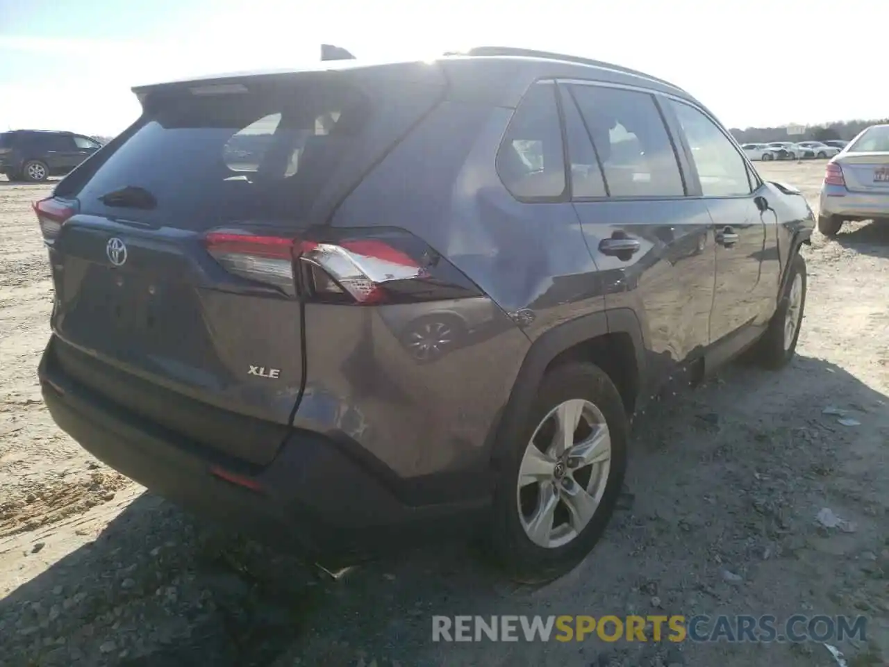 4 Photograph of a damaged car JTMW1RFV0KD010019 TOYOTA RAV4 2019