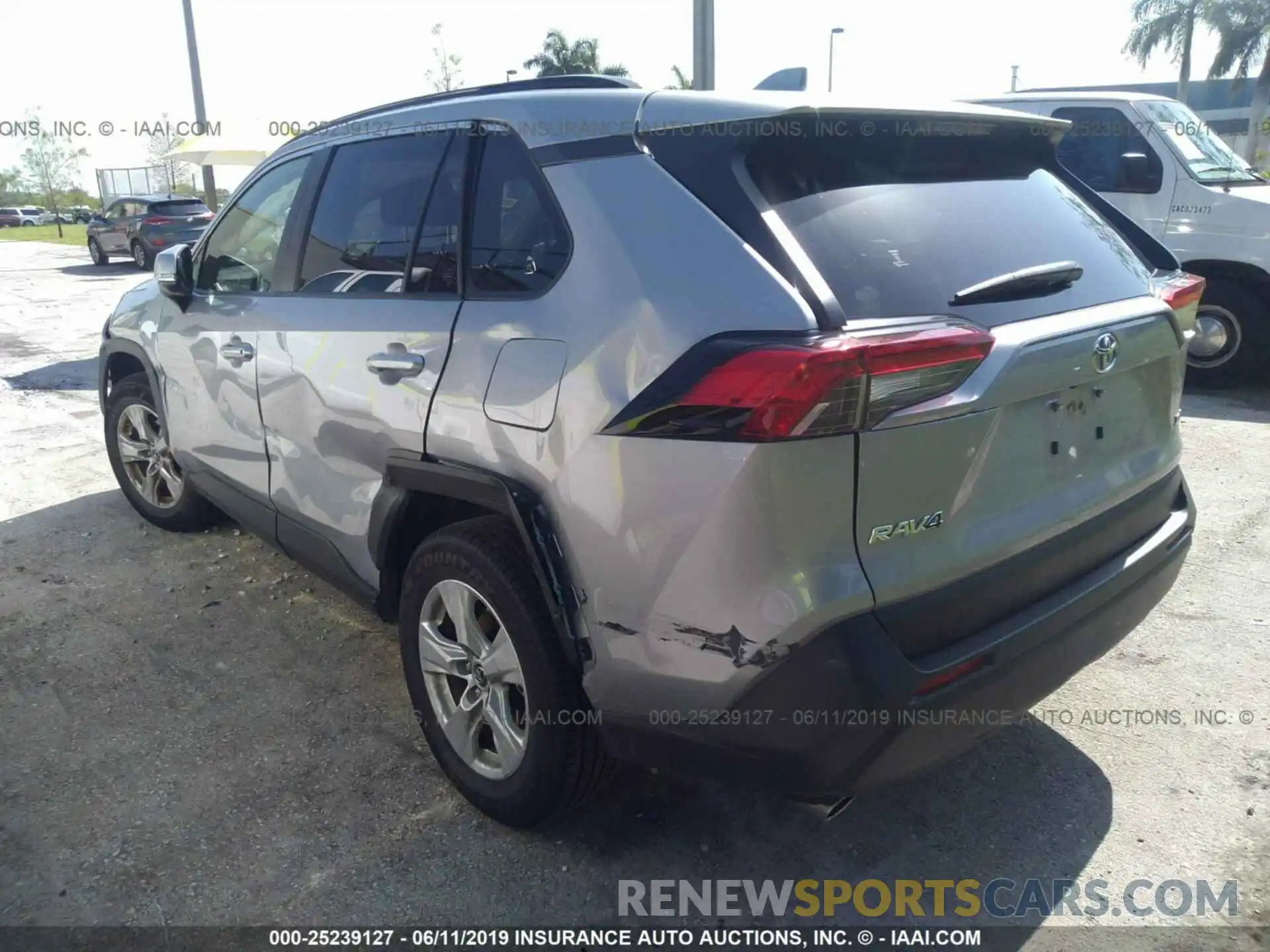 3 Photograph of a damaged car JTMW1RFV0KD012157 TOYOTA RAV4 2019