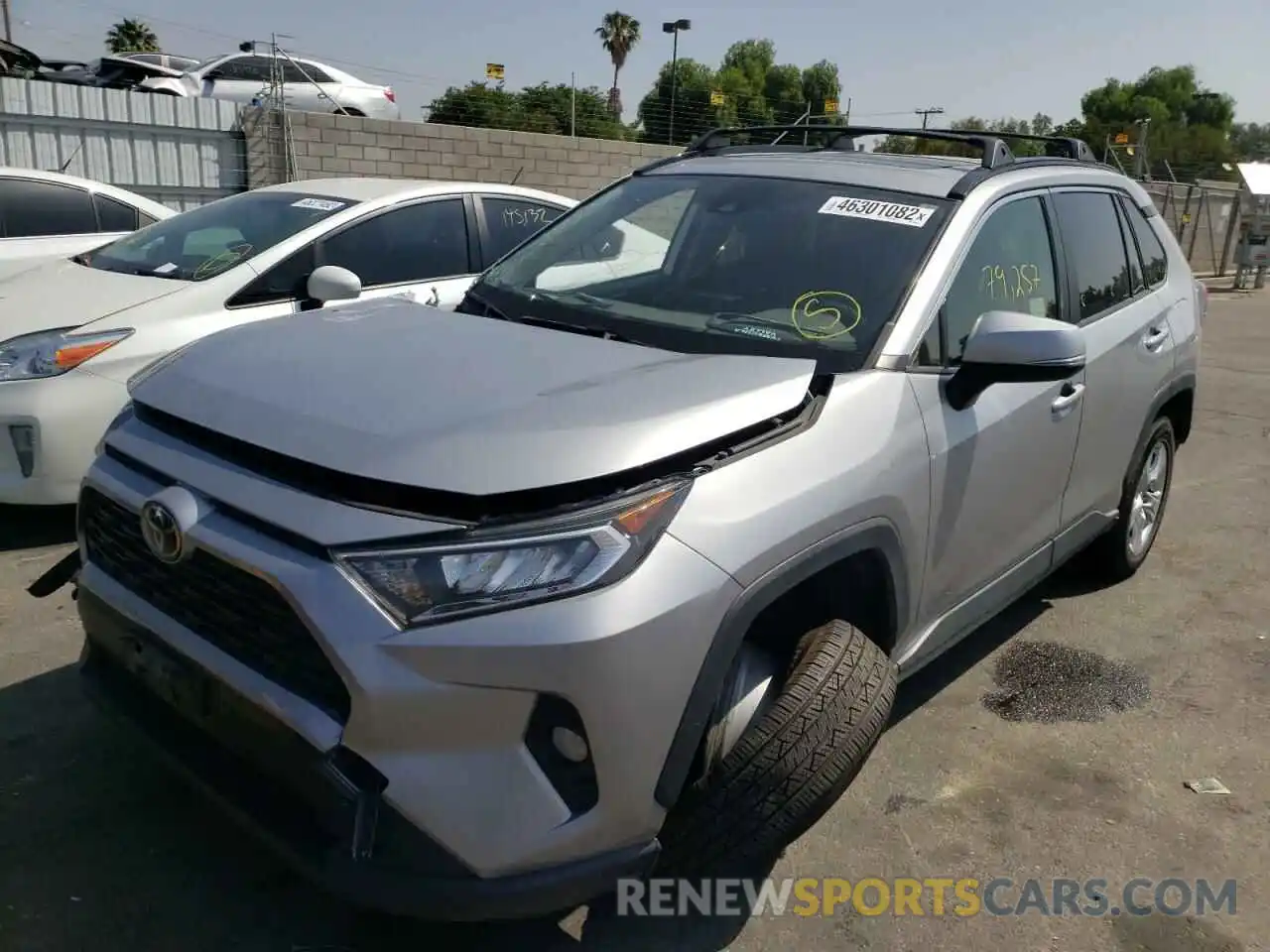 2 Photograph of a damaged car JTMW1RFV0KD014023 TOYOTA RAV4 2019