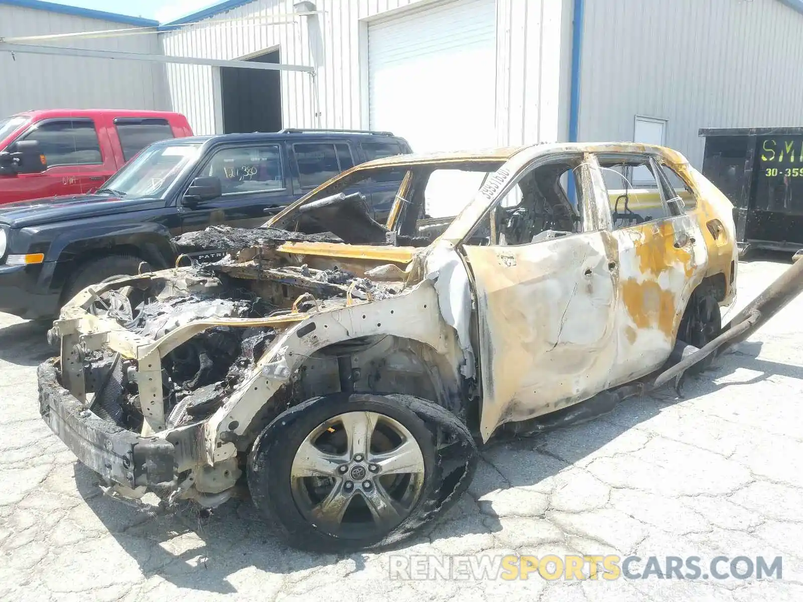 2 Photograph of a damaged car JTMW1RFV0KD016645 TOYOTA RAV4 2019