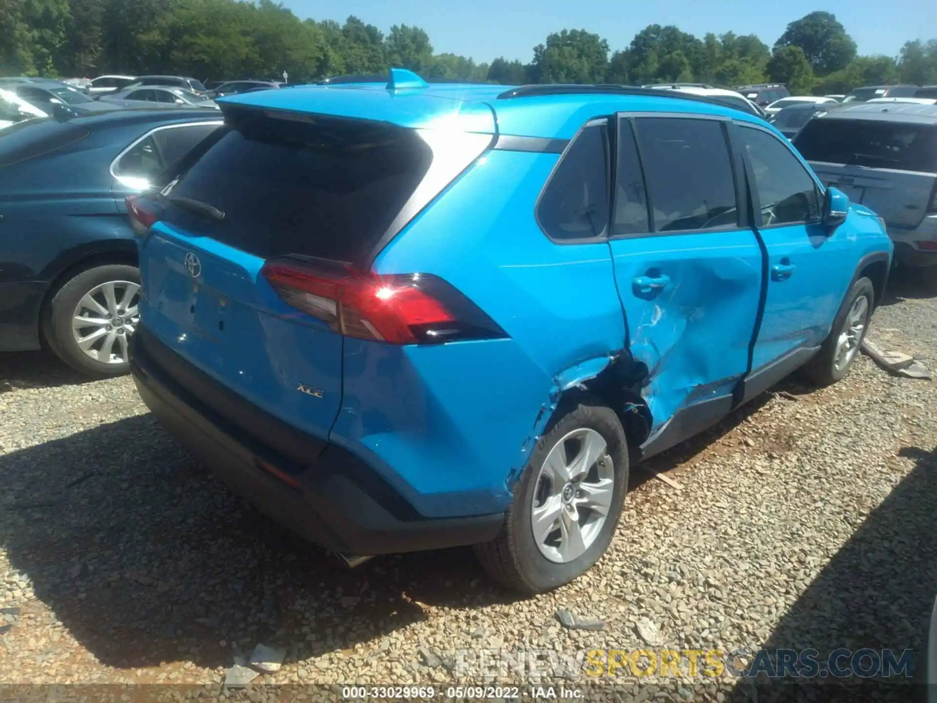 4 Фотография поврежденного автомобиля JTMW1RFV0KD016872 TOYOTA RAV4 2019