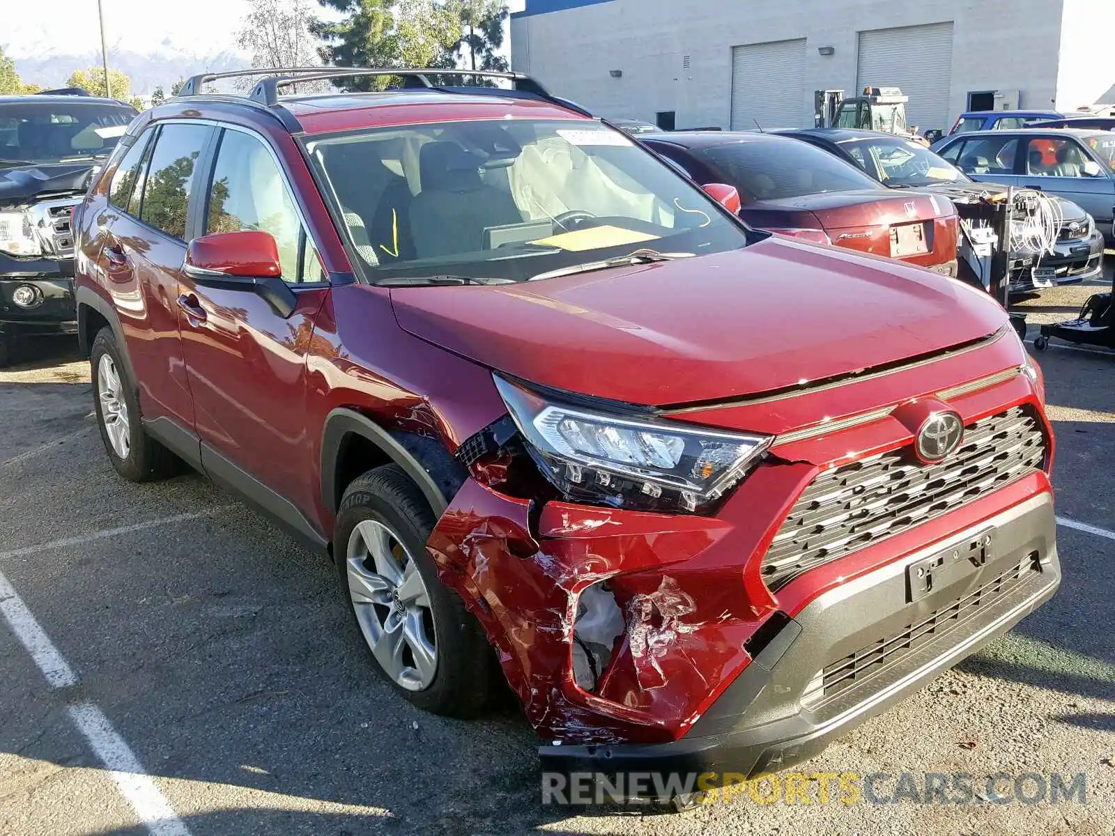 1 Photograph of a damaged car JTMW1RFV0KD026916 TOYOTA RAV4 2019