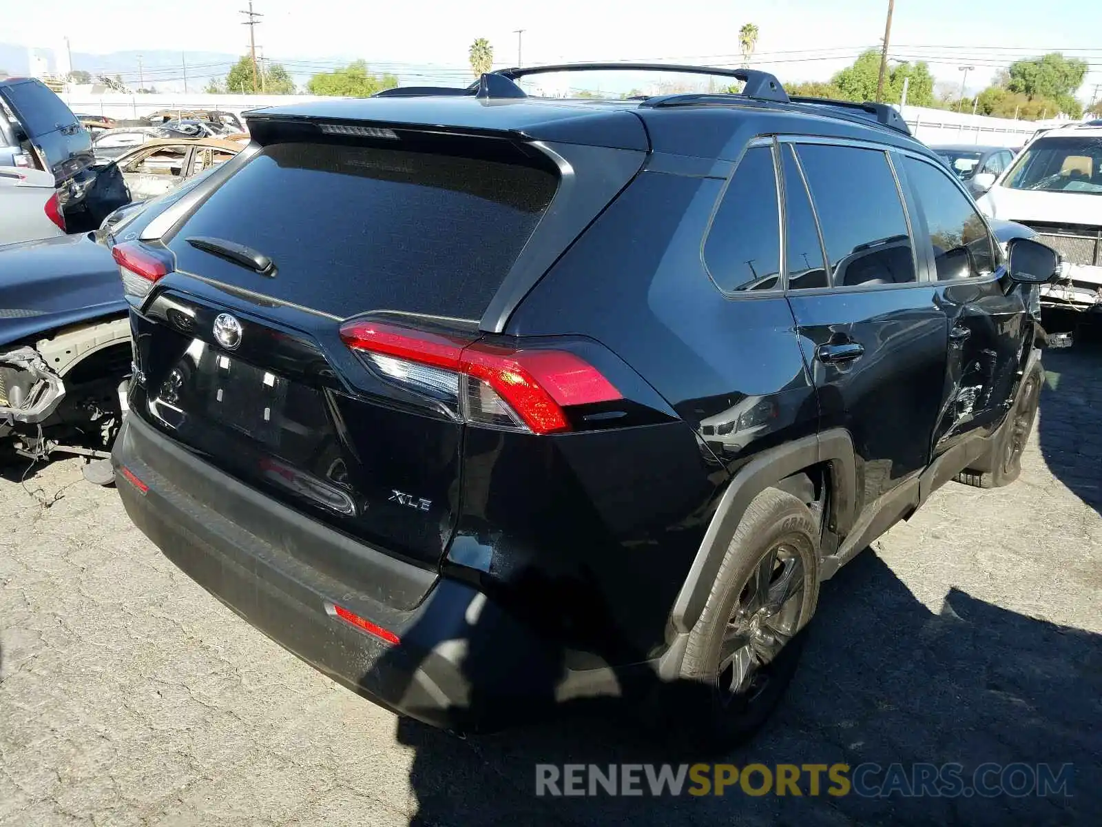 4 Photograph of a damaged car JTMW1RFV0KD027161 TOYOTA RAV4 2019