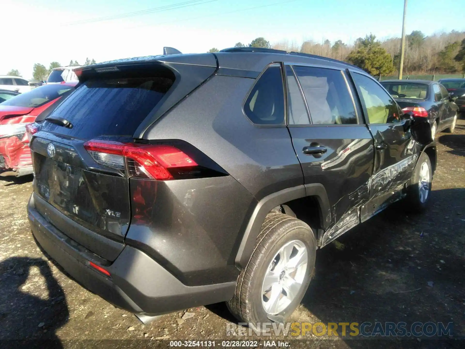 4 Photograph of a damaged car JTMW1RFV0KD035227 TOYOTA RAV4 2019