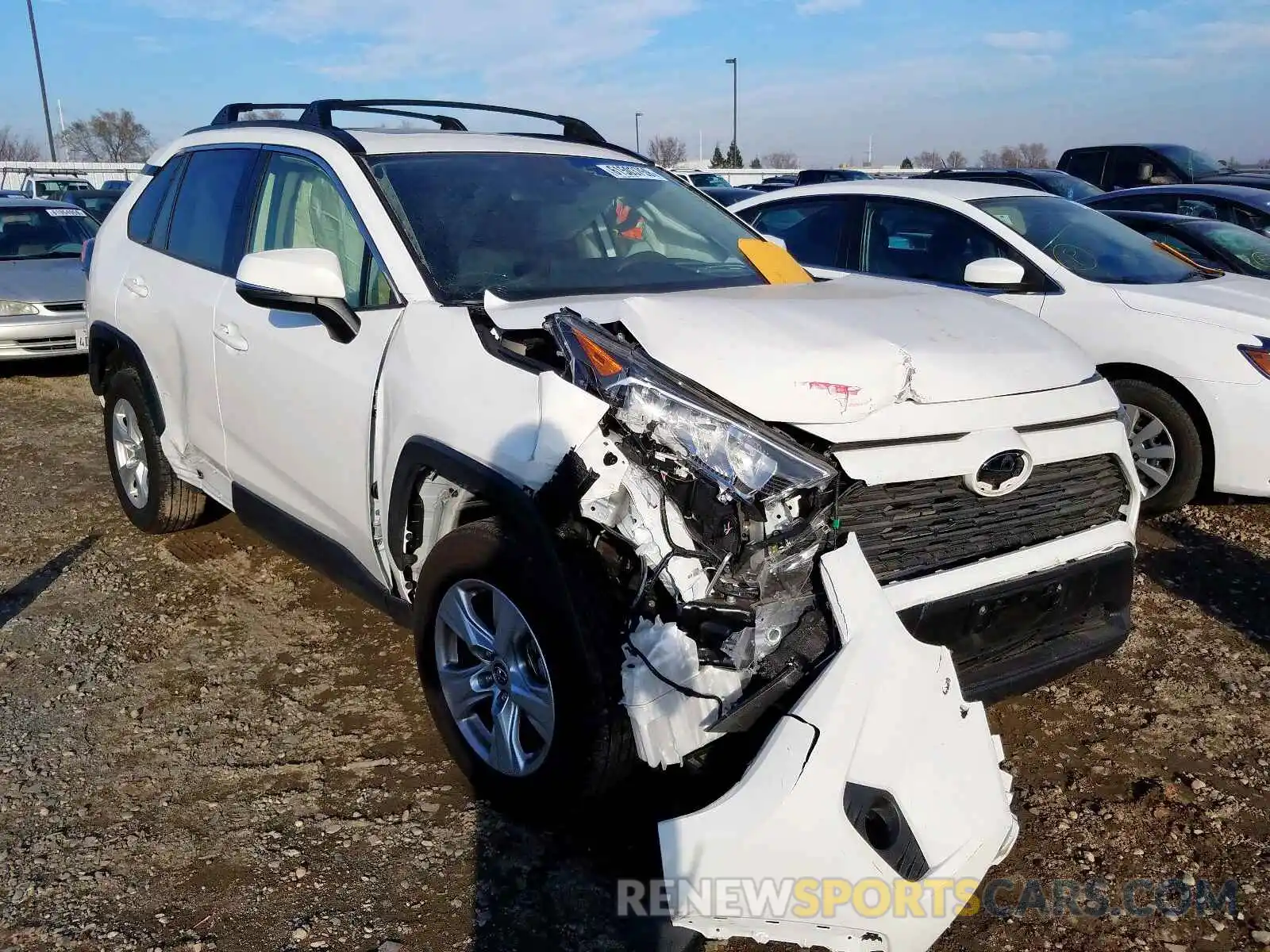 1 Photograph of a damaged car JTMW1RFV0KD506857 TOYOTA RAV4 2019