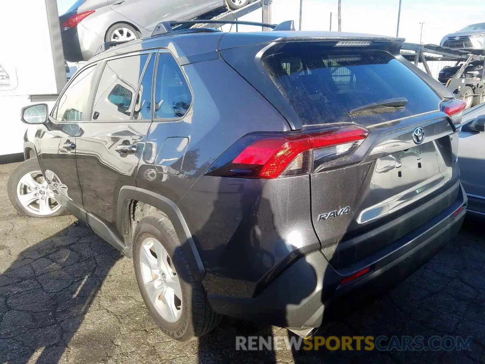 3 Photograph of a damaged car JTMW1RFV0KD507331 TOYOTA RAV4 2019