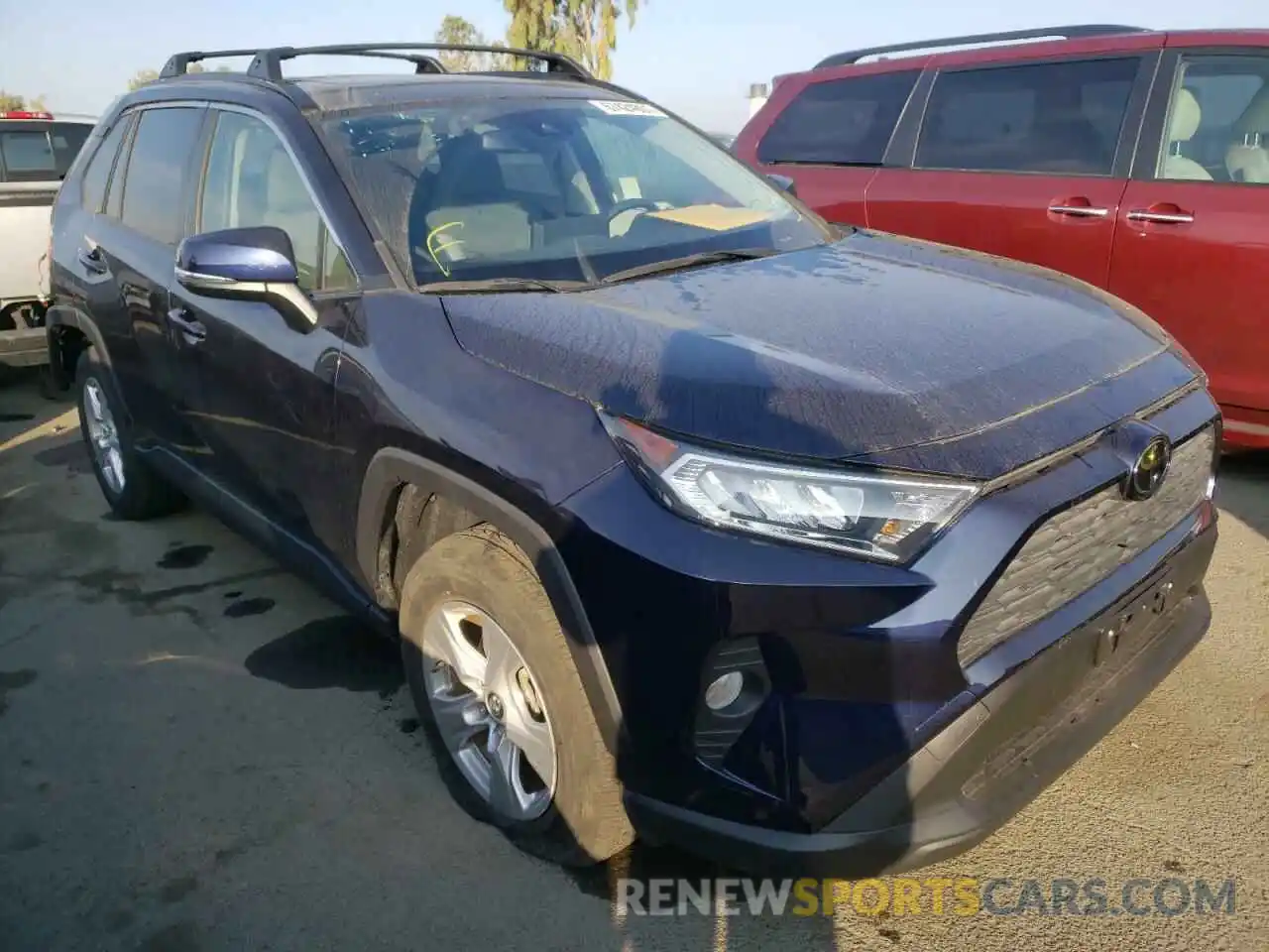 1 Photograph of a damaged car JTMW1RFV0KD515560 TOYOTA RAV4 2019