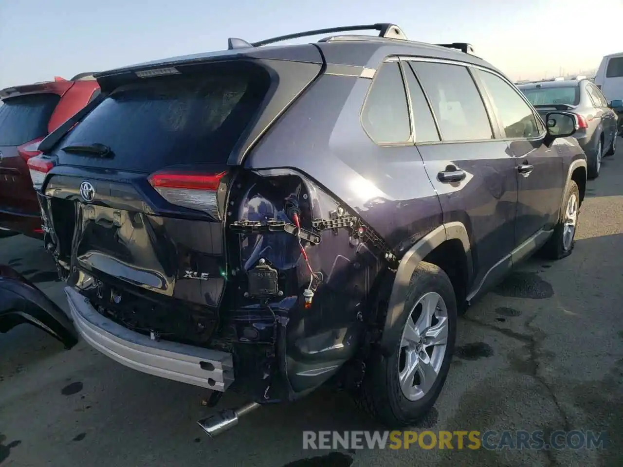 4 Photograph of a damaged car JTMW1RFV0KD515560 TOYOTA RAV4 2019