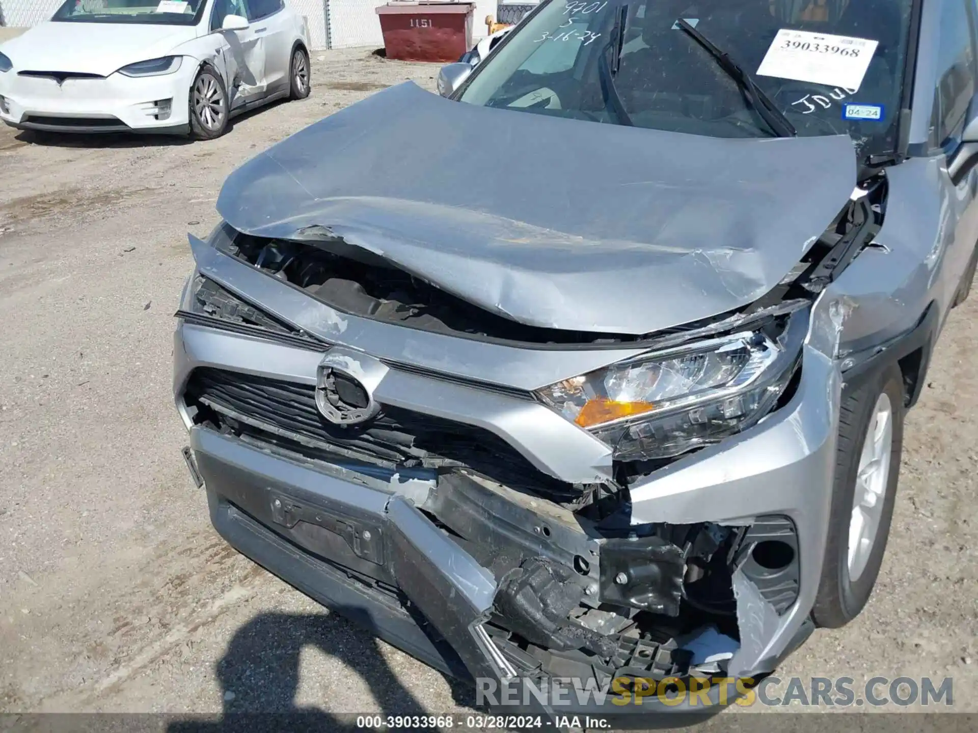 6 Photograph of a damaged car JTMW1RFV0KJ005405 TOYOTA RAV4 2019