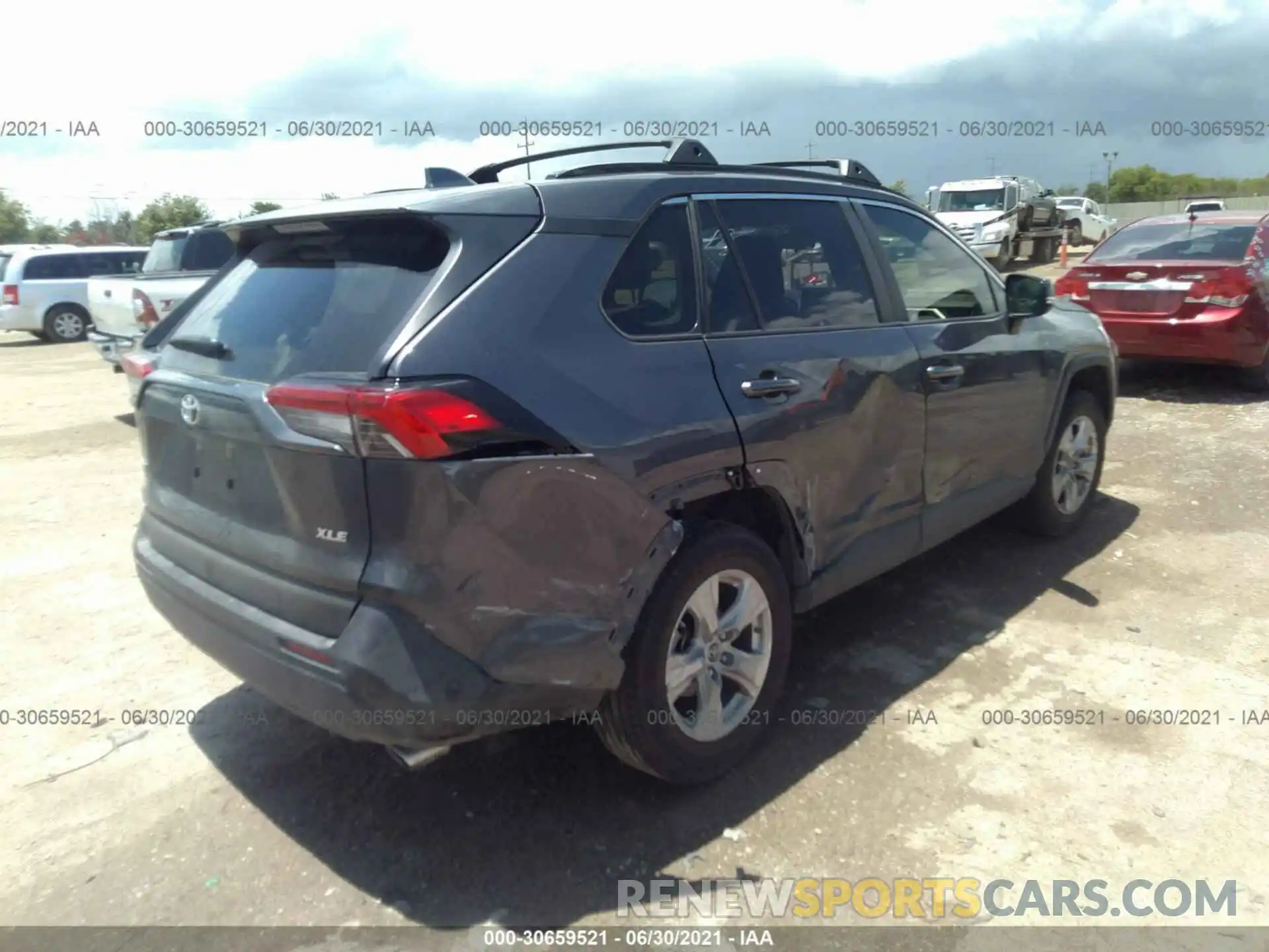 4 Photograph of a damaged car JTMW1RFV0KJ005596 TOYOTA RAV4 2019