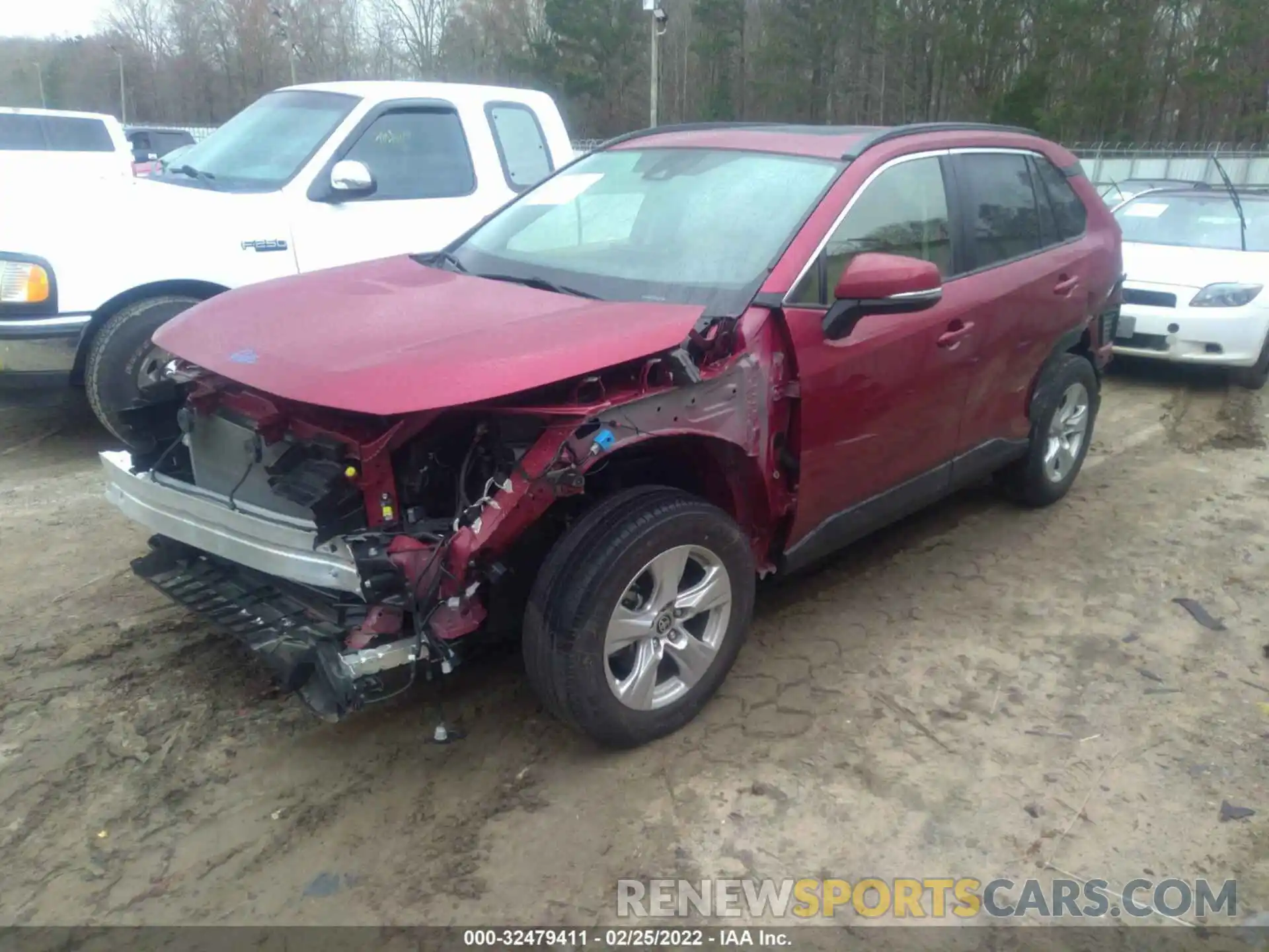 2 Photograph of a damaged car JTMW1RFV0KJ016257 TOYOTA RAV4 2019