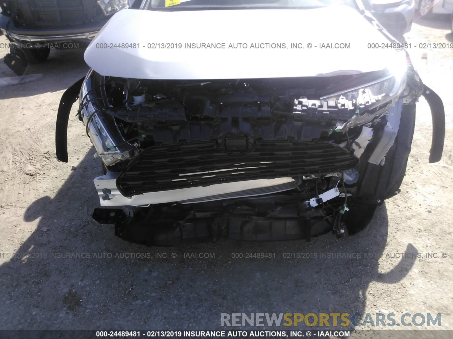 6 Photograph of a damaged car JTMW1RFV1KD010921 TOYOTA RAV4 2019