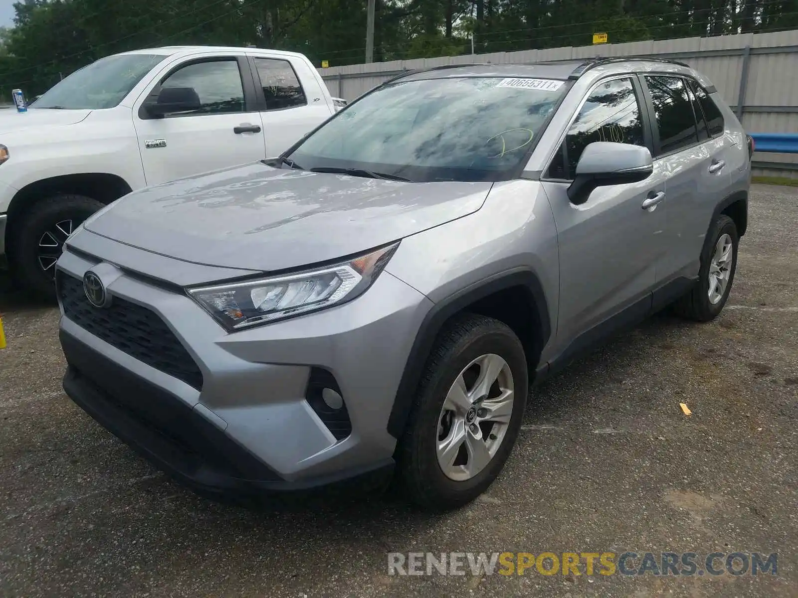 2 Photograph of a damaged car JTMW1RFV1KD017917 TOYOTA RAV4 2019