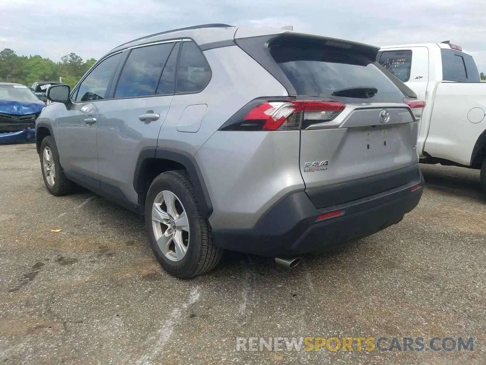 3 Photograph of a damaged car JTMW1RFV1KD017917 TOYOTA RAV4 2019