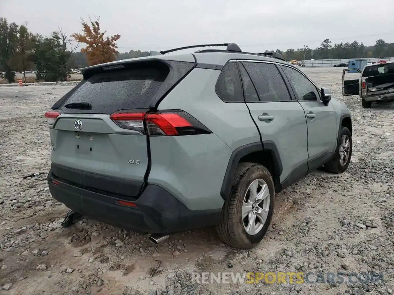 4 Photograph of a damaged car JTMW1RFV1KD022941 TOYOTA RAV4 2019