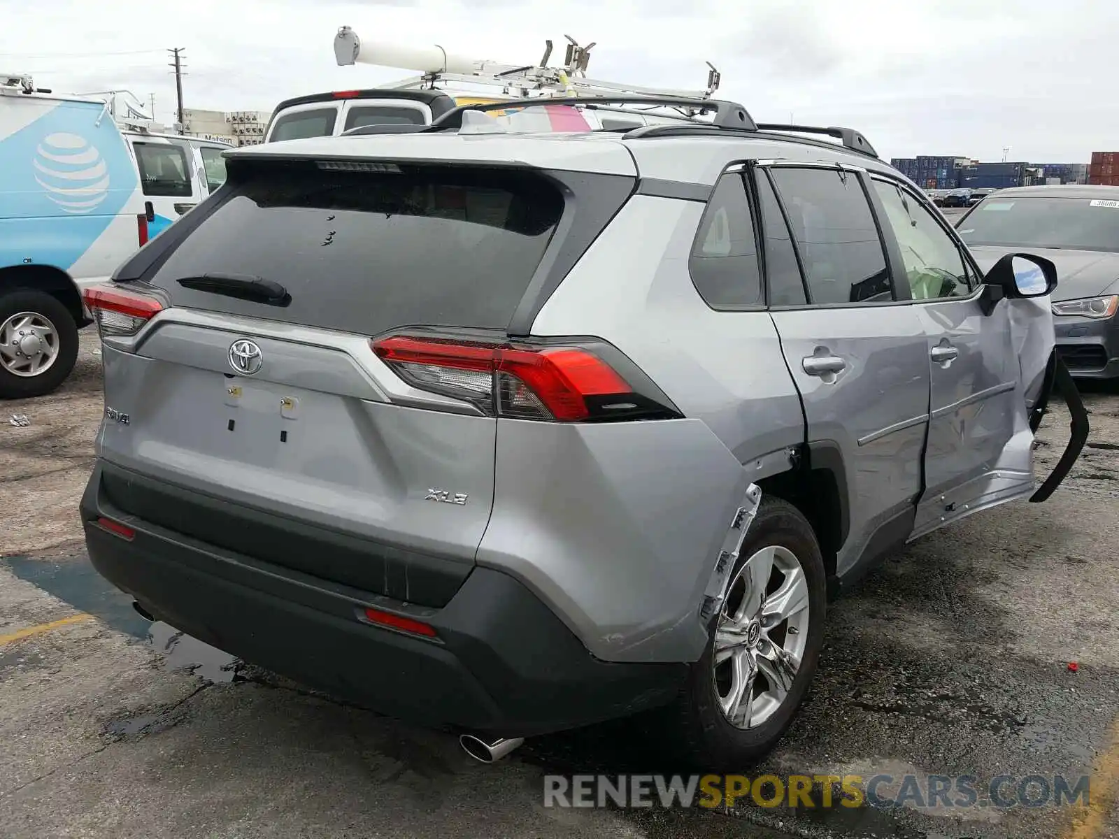 4 Photograph of a damaged car JTMW1RFV1KD024818 TOYOTA RAV4 2019