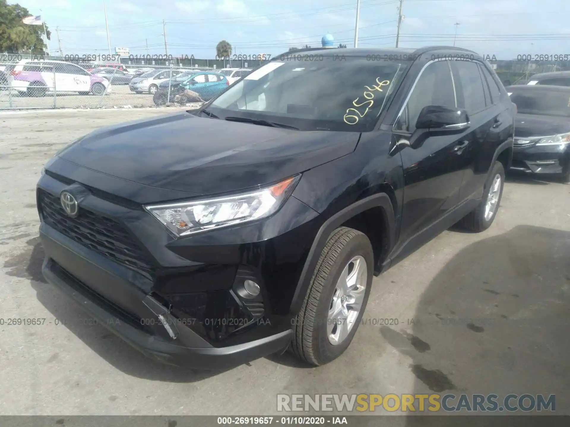 2 Фотография поврежденного автомобиля JTMW1RFV1KD025046 TOYOTA RAV4 2019