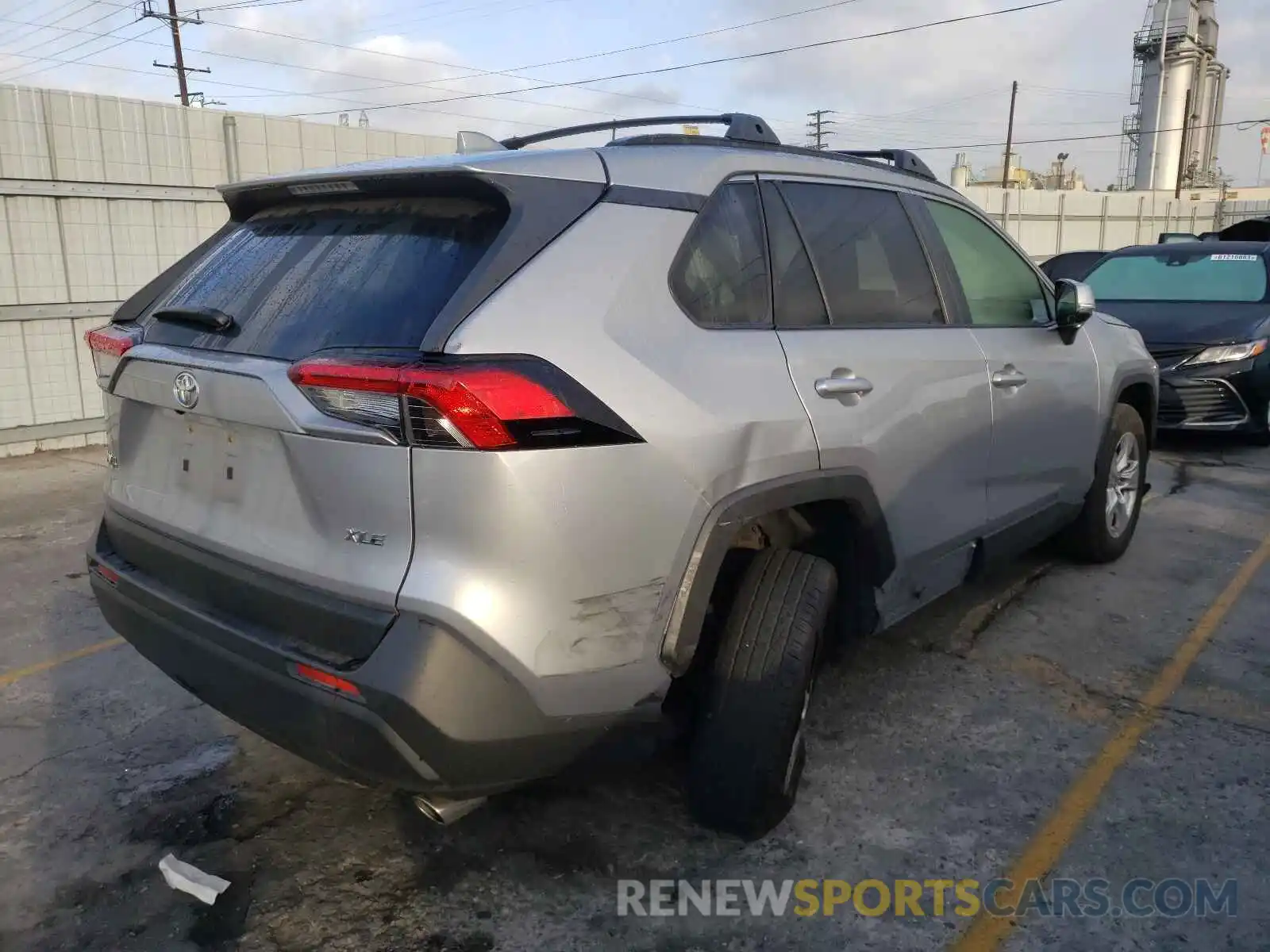 4 Photograph of a damaged car JTMW1RFV1KD027315 TOYOTA RAV4 2019