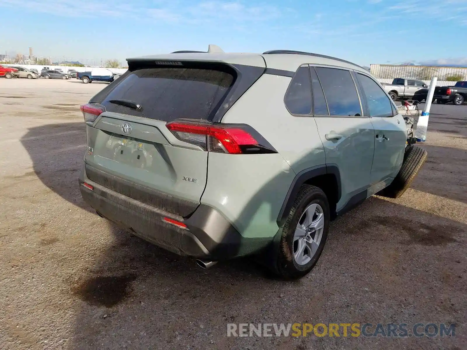 4 Фотография поврежденного автомобиля JTMW1RFV1KD040680 TOYOTA RAV4 2019