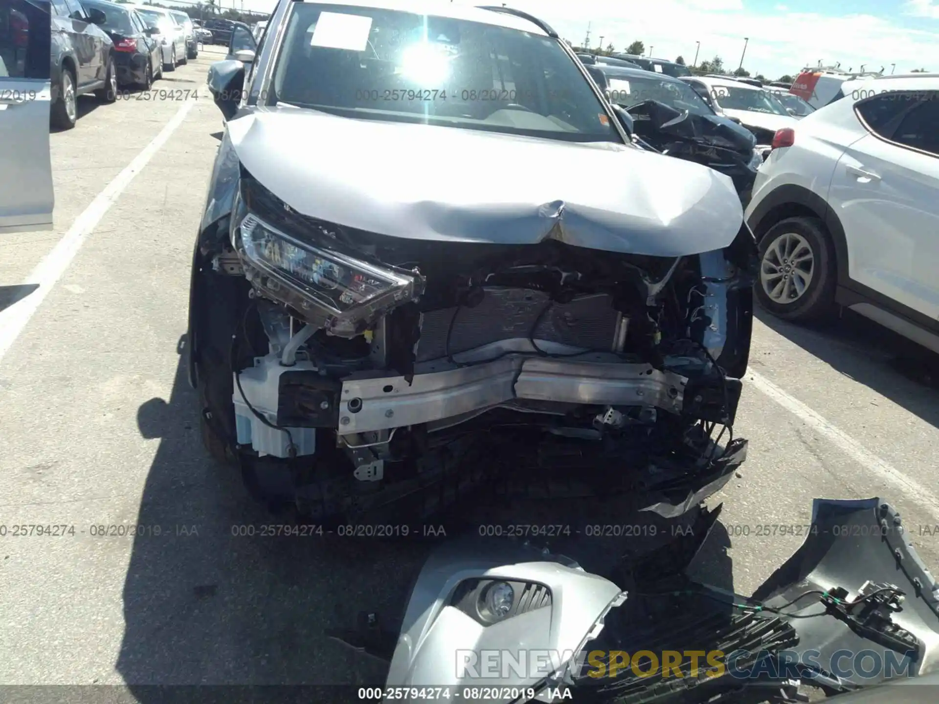 6 Photograph of a damaged car JTMW1RFV1KD501926 TOYOTA RAV4 2019