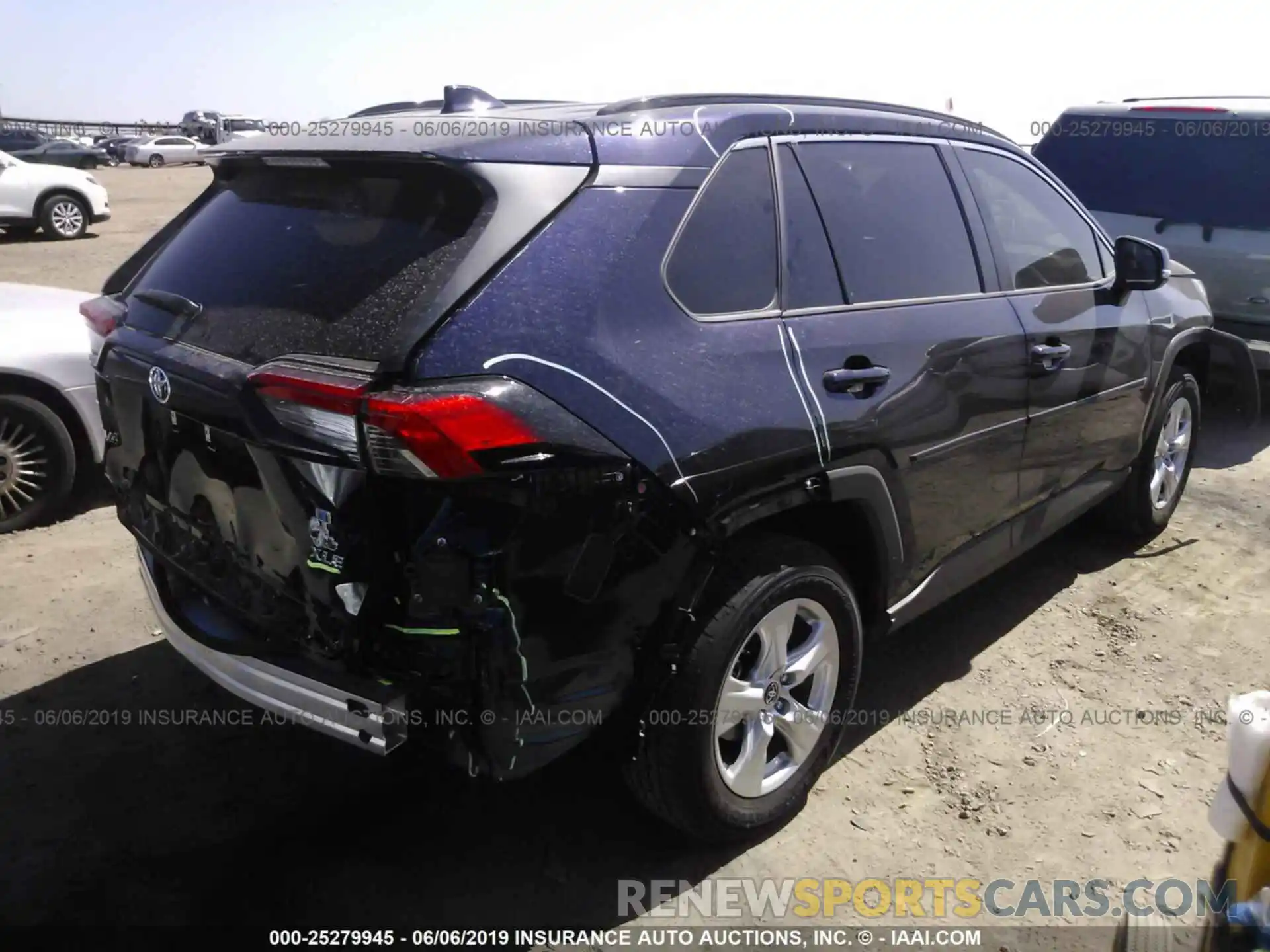 4 Photograph of a damaged car JTMW1RFV1KD512862 TOYOTA RAV4 2019