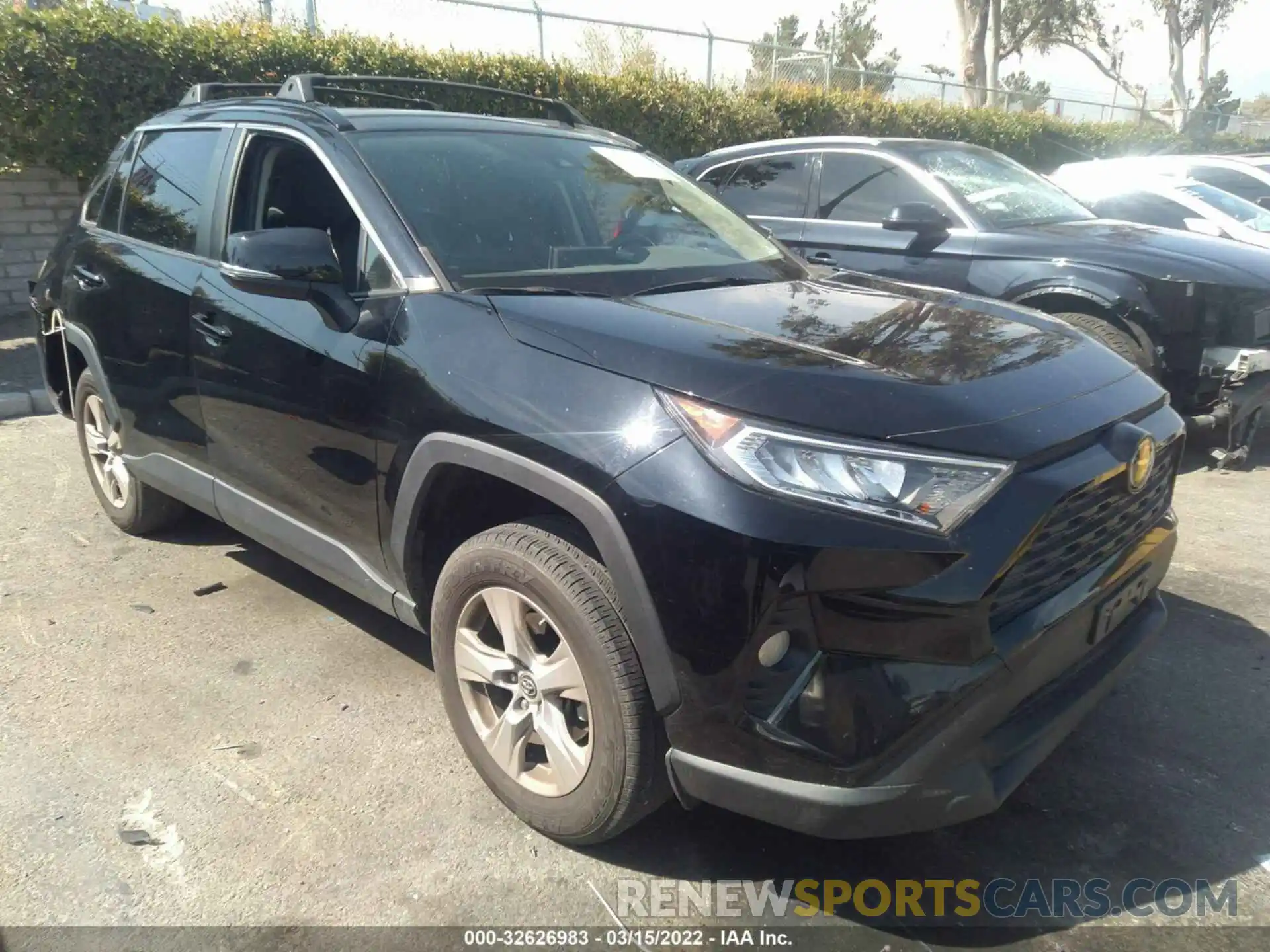 1 Фотография поврежденного автомобиля JTMW1RFV1KD515387 TOYOTA RAV4 2019