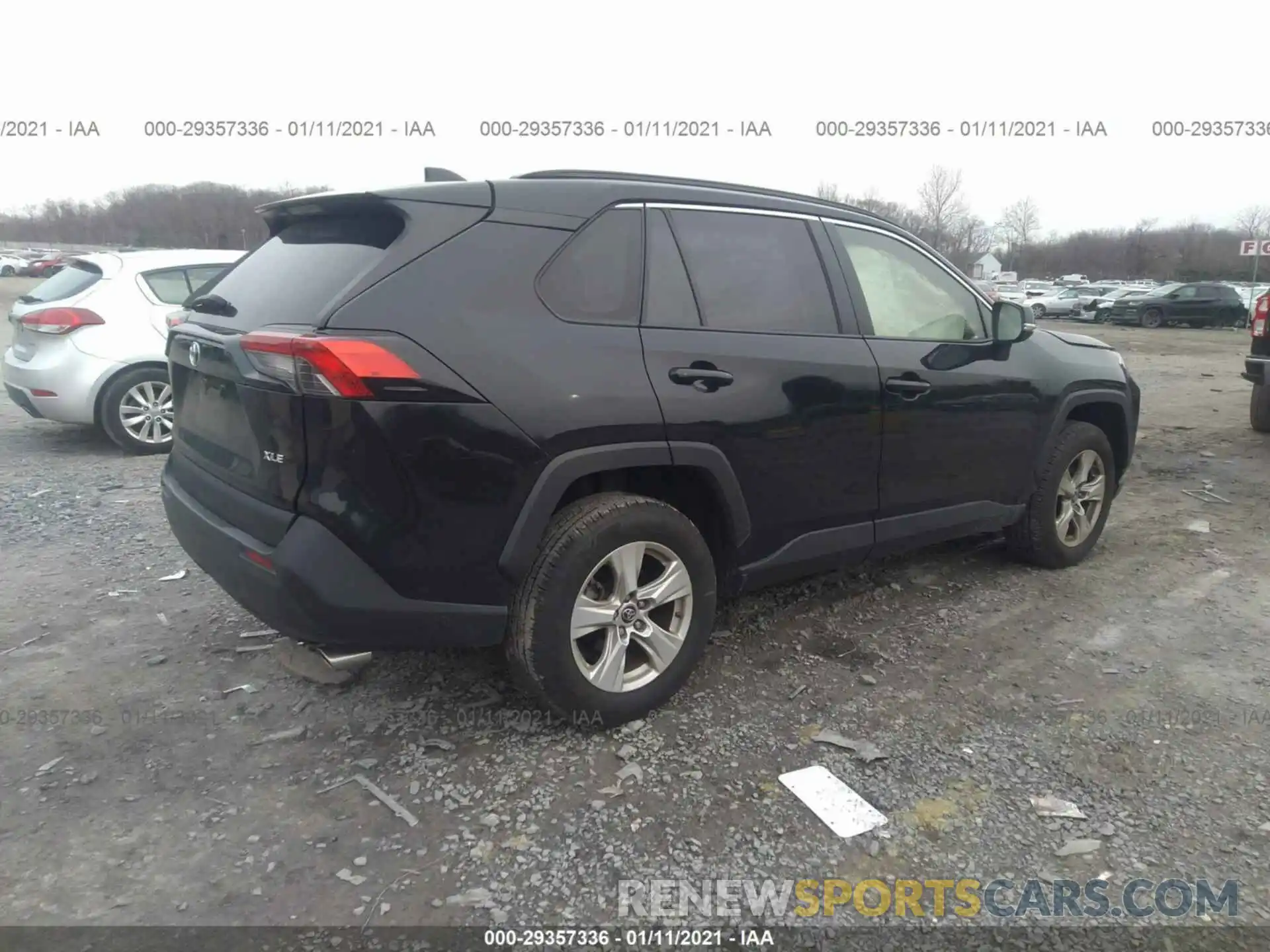 4 Photograph of a damaged car JTMW1RFV1KJ001959 TOYOTA RAV4 2019