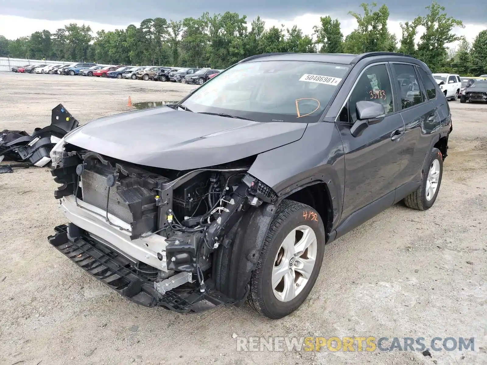 2 Photograph of a damaged car JTMW1RFV1KJ009365 TOYOTA RAV4 2019