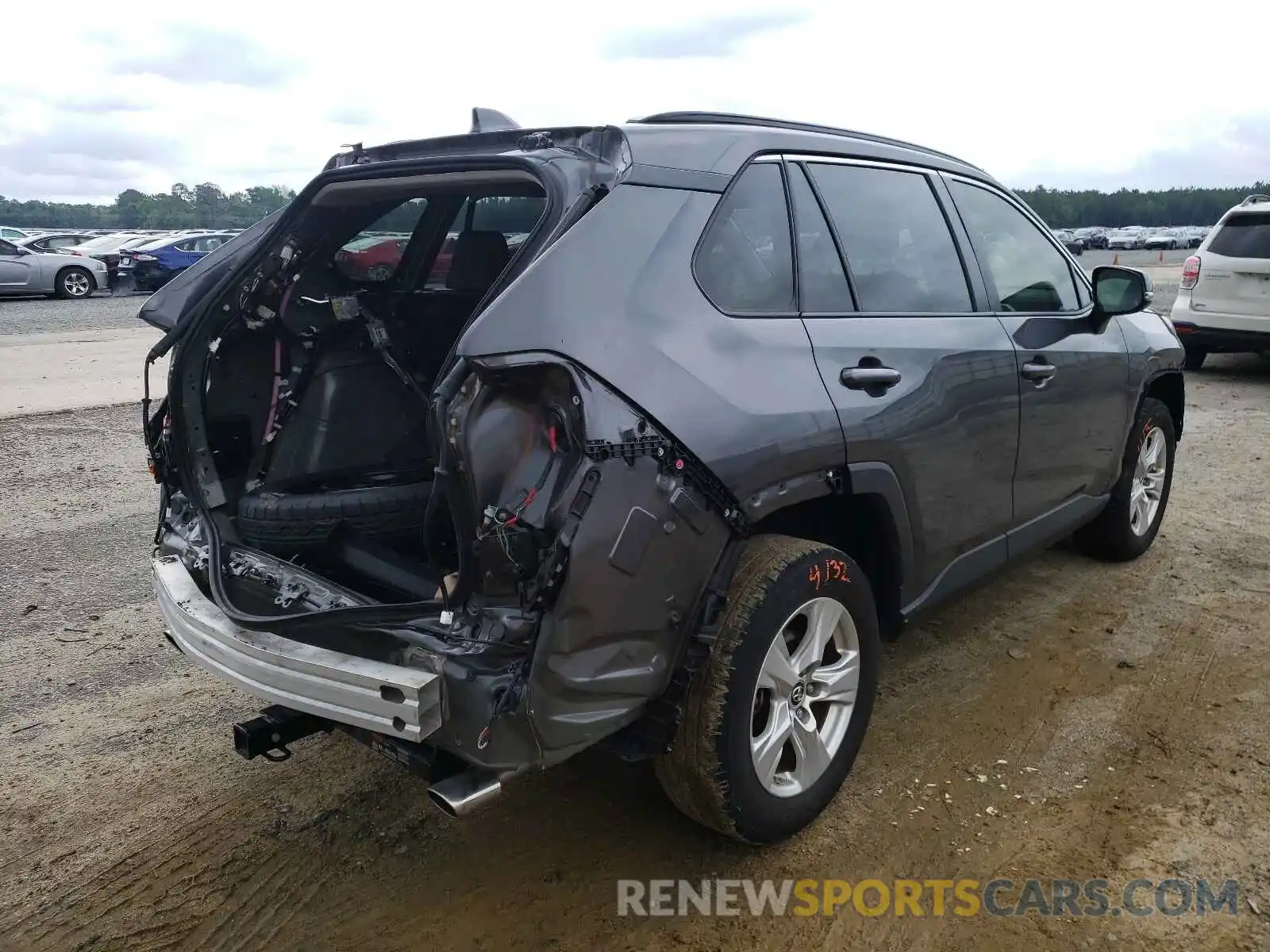 4 Photograph of a damaged car JTMW1RFV1KJ009365 TOYOTA RAV4 2019