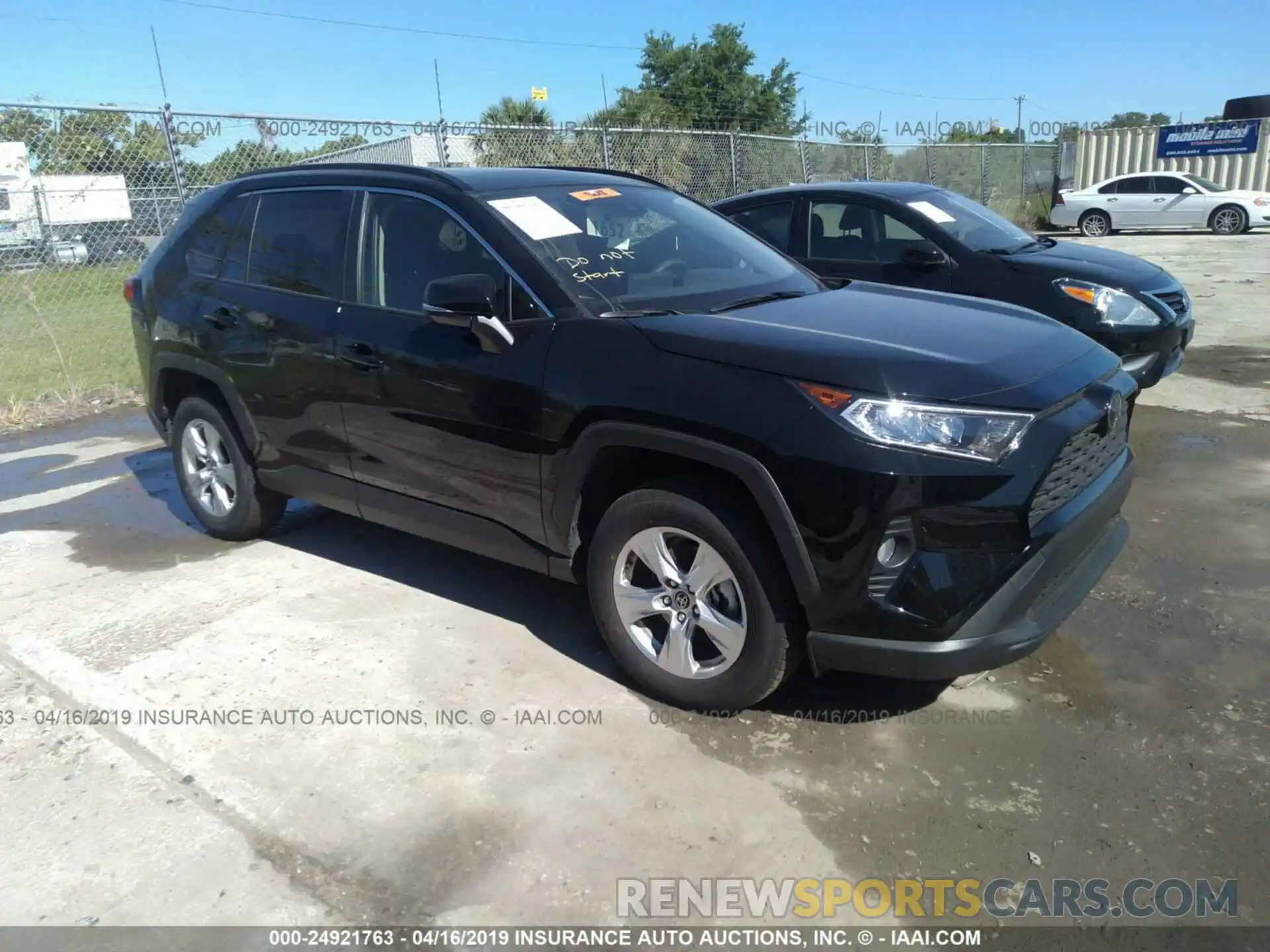 1 Фотография поврежденного автомобиля JTMW1RFV2KD002603 TOYOTA RAV4 2019